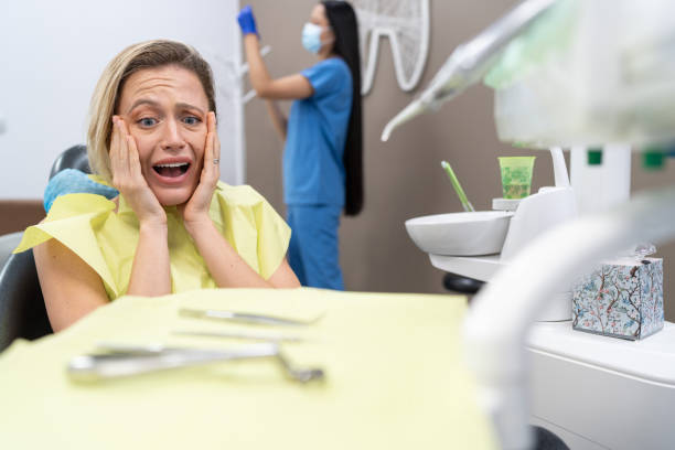 Best Emergency Tooth Extraction in Fraser, MI
